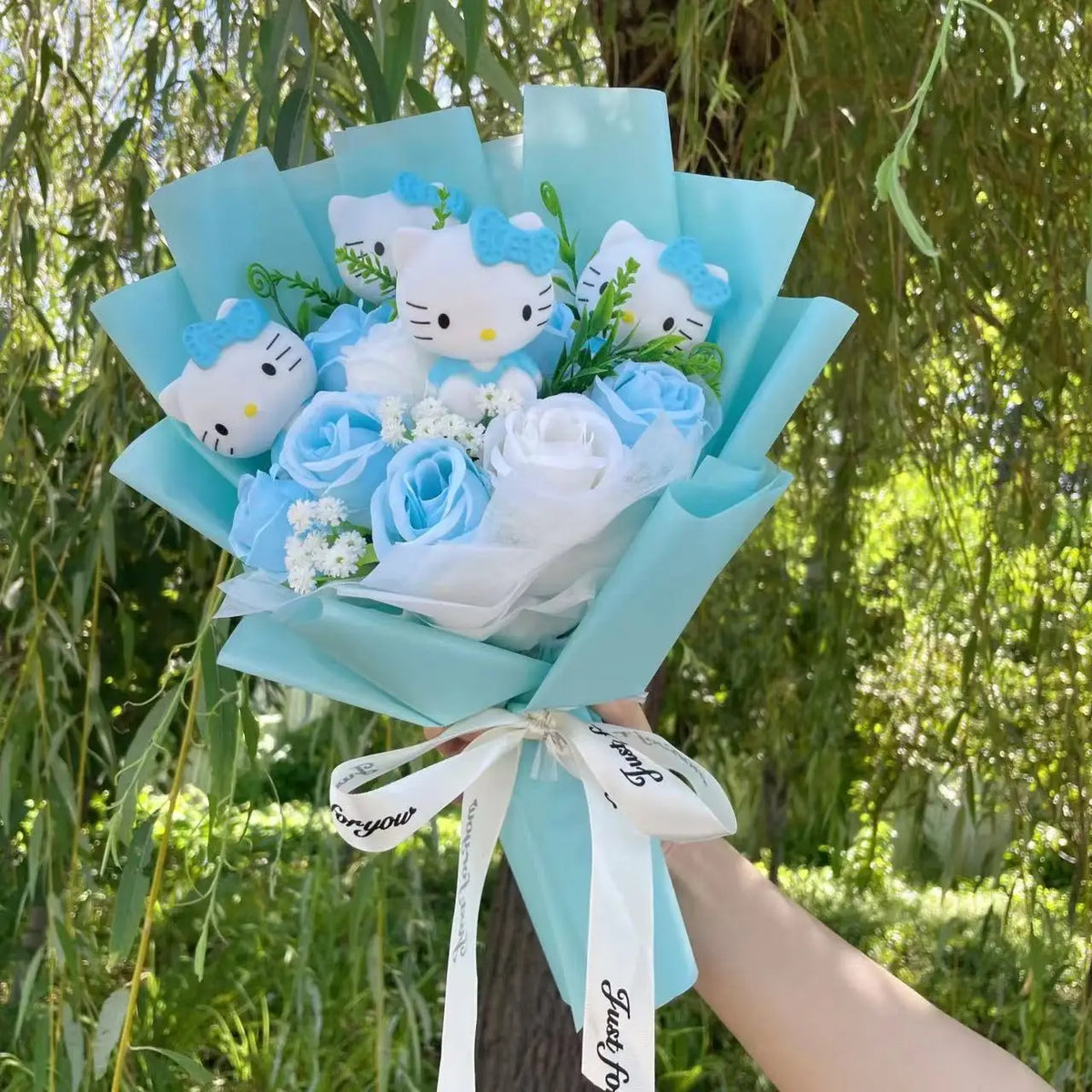 Hello Kitty Cat Dolls With Artificial Flowers Creative Bouquet  Valentine  Gifts