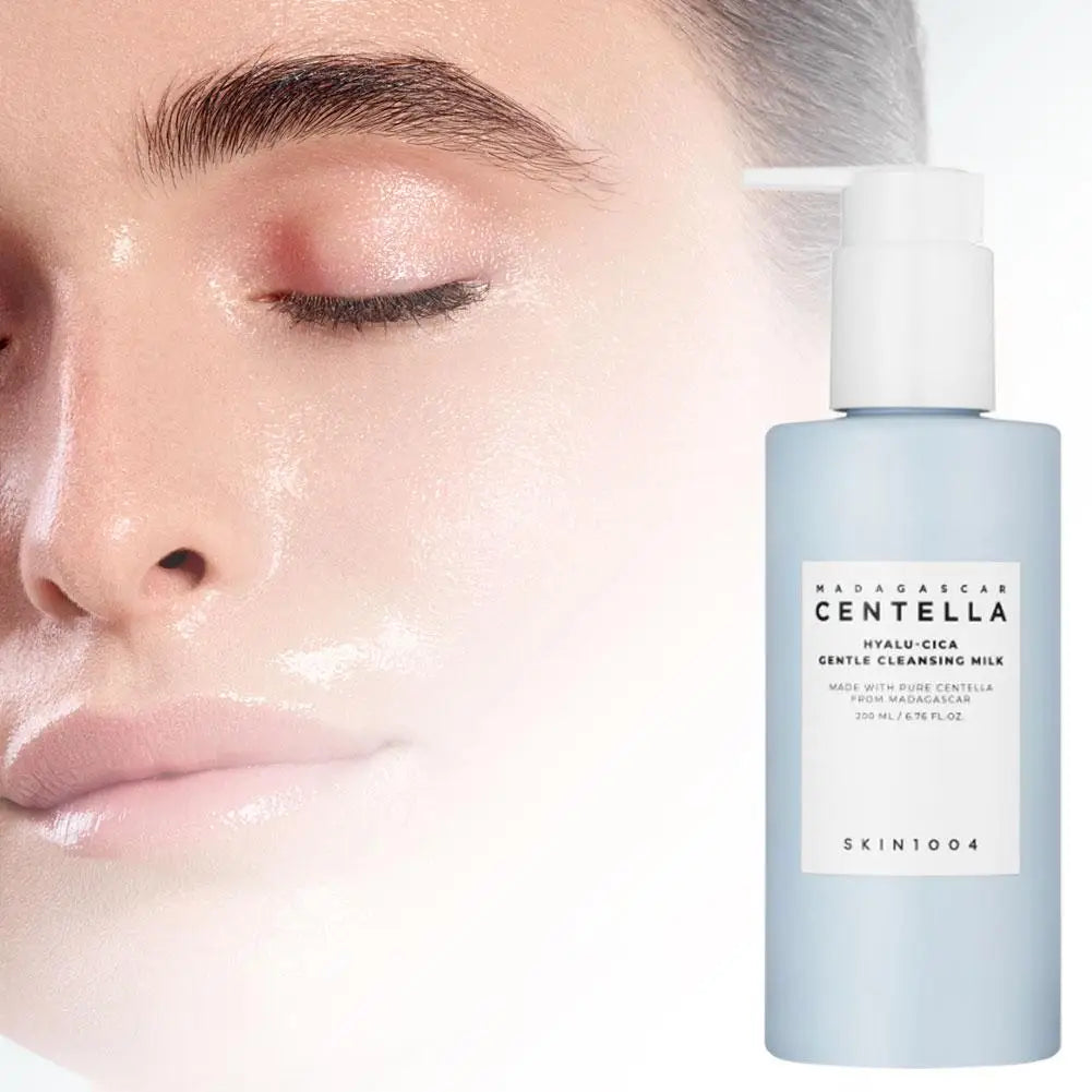 SKIN1004 Centella Asiatica Cleansing Milk And Makeup Remover Oil 2 In 1 200ml Gentle Soothing Cleansing Quick Emulsification