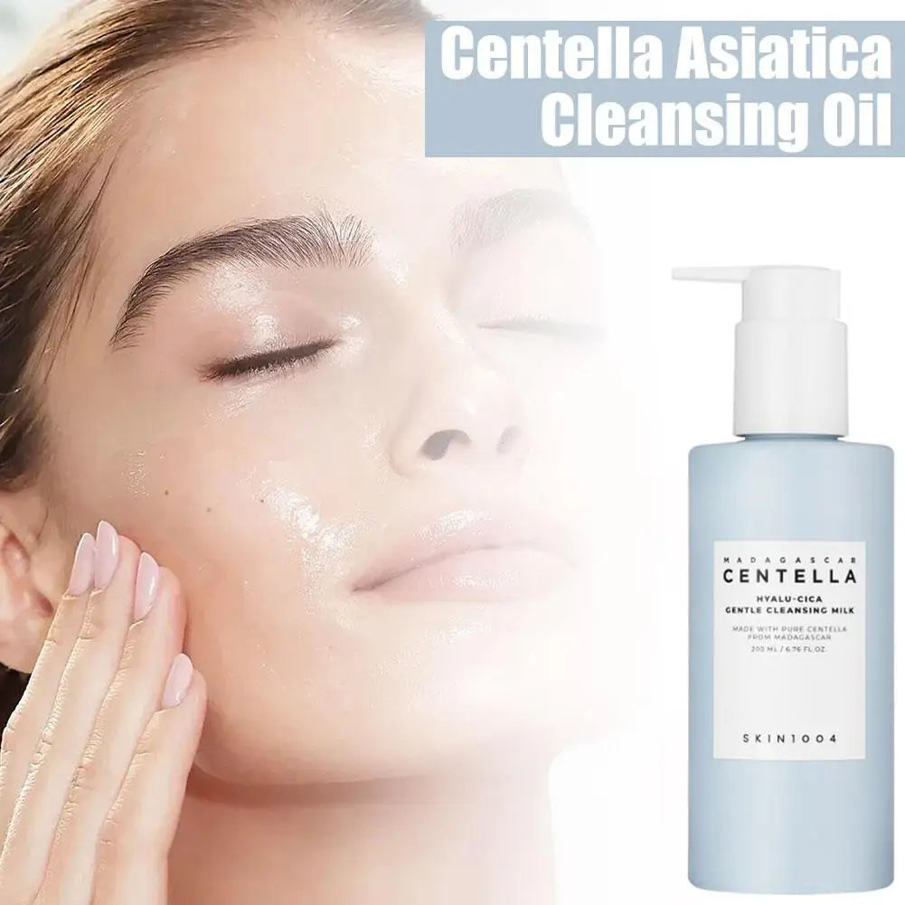 SKIN1004 Centella Asiatica Cleansing Milk And Makeup Remover Oil 2 In 1 200ml Gentle Soothing Cleansing Quick Emulsification
