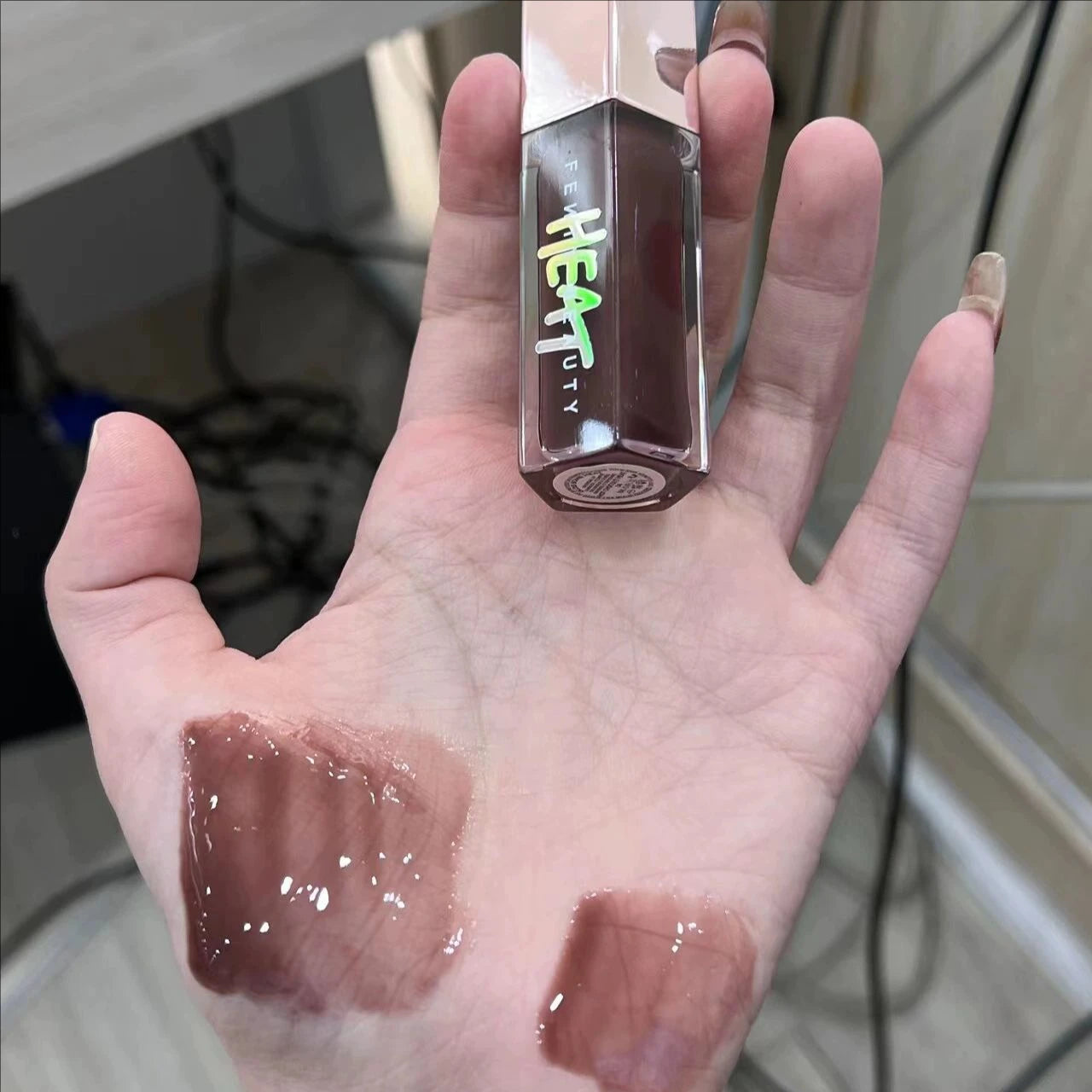Fenty Beauty Transparent Lip Glaze Color Mirror Shine Glitter