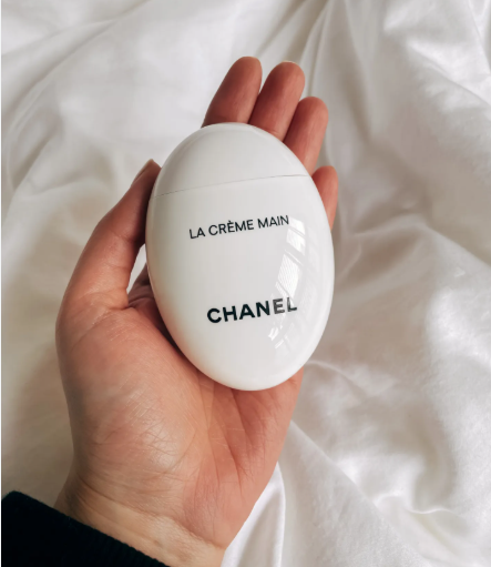 LA CRÈME MAIN