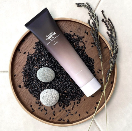 haruharu wonder Black Rice Moisture 5.5 Soft Cleansing Gel