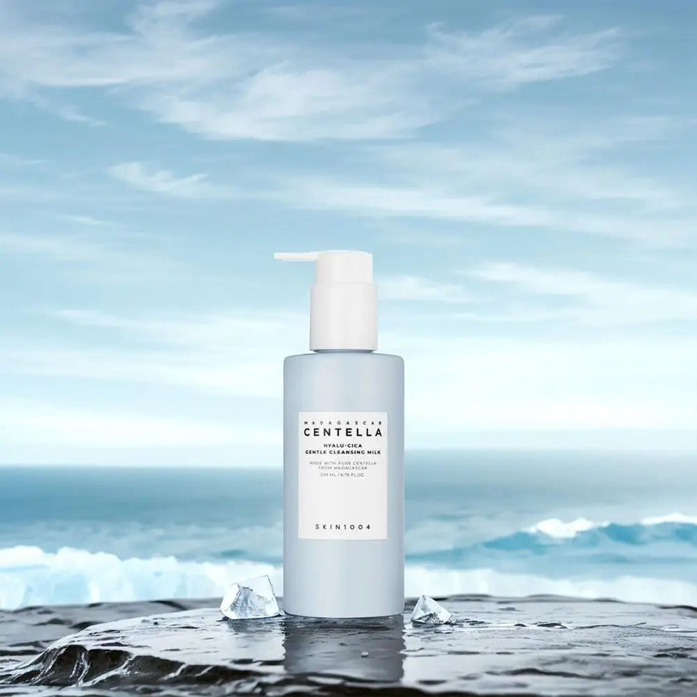 SKIN1004 Centella Asiatica Cleansing Milk And Makeup Remover Oil 2 In 1 200ml Gentle Soothing Cleansing Quick Emulsification